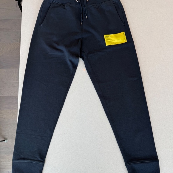 Helmut Lang - BRAND NEW - Yellow Logo patch sweatpants - Patrol Navy Blue - Picture 5 of 10